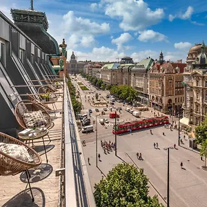 Vn17 Rooftop By Adrez **** Prag