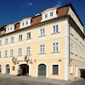 Roma Hotel